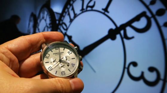 Тази нощ преминаваме към зимно часово време