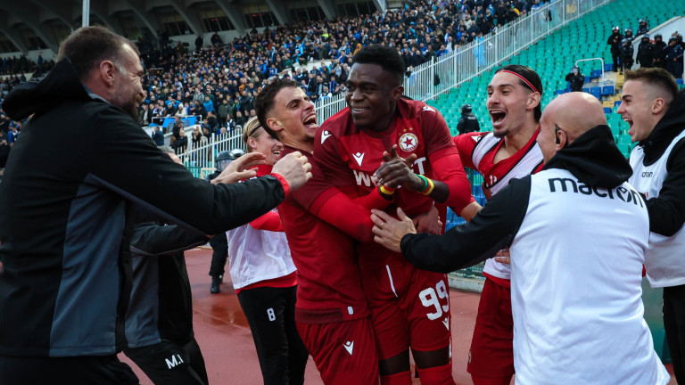 ЦСКА прободе Левски с кинжален удар и спря устрема на "сините"