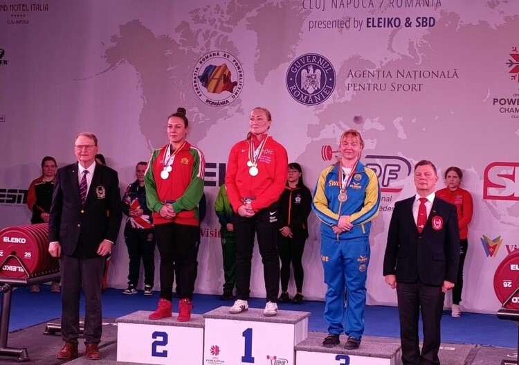 Радостина Лулова донесе сребро на България и Кърджали от Световното по силов трибой