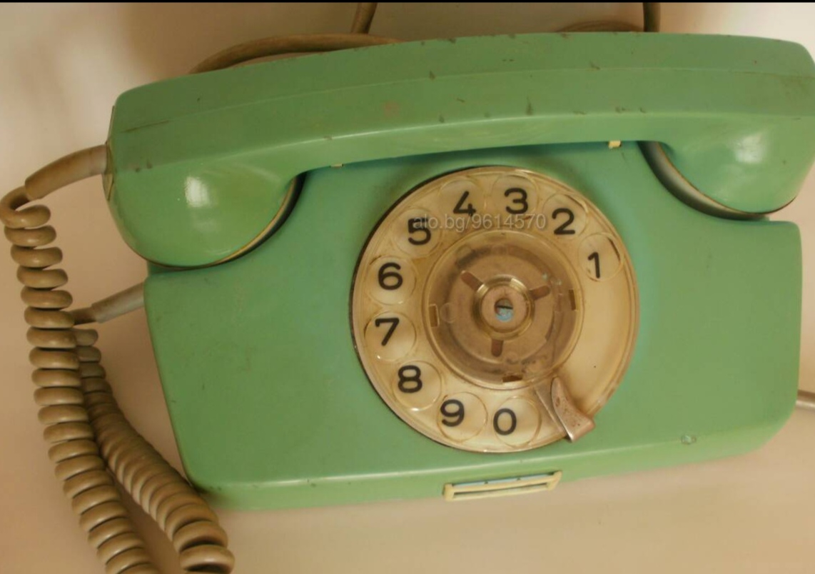 Славните телефони с шайба 